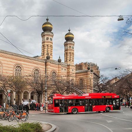 Amilia Apartment Budapest Eksteriør billede