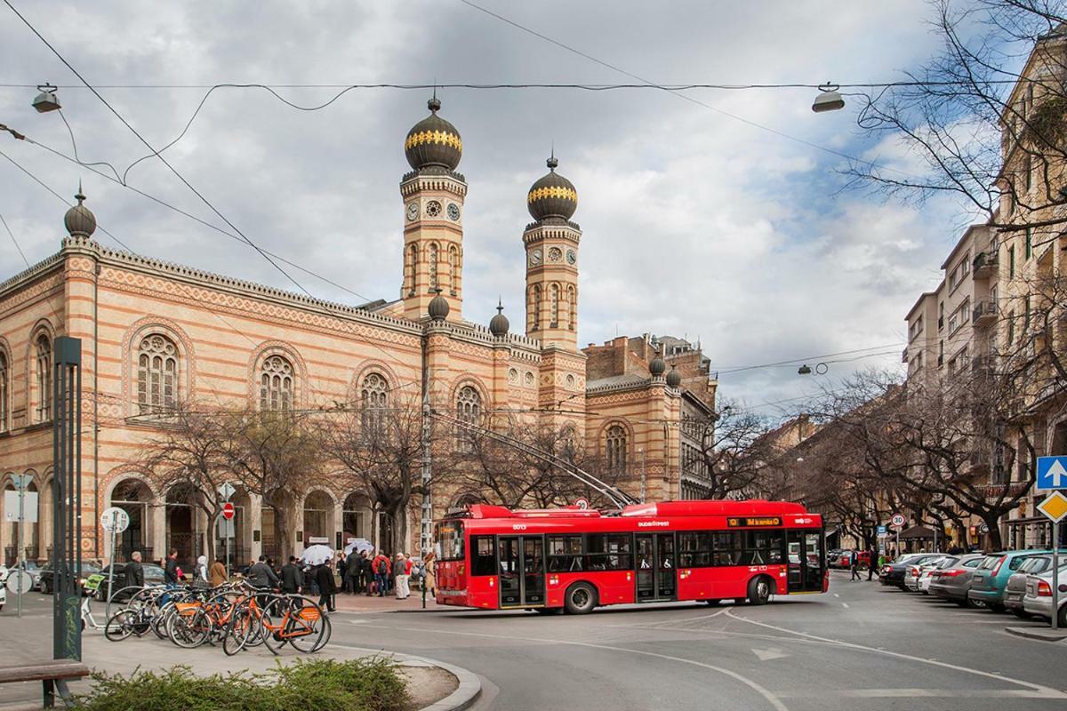 Amilia Apartment Budapest Eksteriør billede